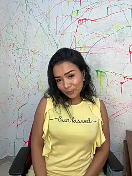 Snapshot of Rousse_blue chatting on 28, 2, 2025 Rousse blue online show from 28, 2, 2025