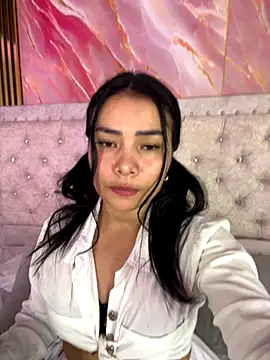 Snapshot of Rousse_blue chatting on 16, 11, 2025 Rousse blue online show from 16, 11, 2025