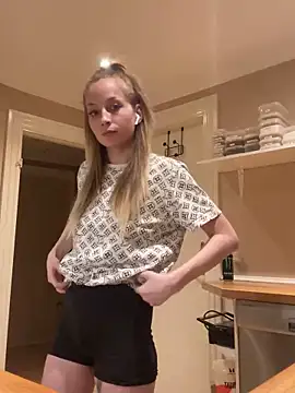 Hr Frk Olsen online show from 11, 3, 2025