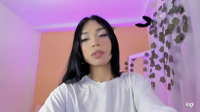 AndreaSweet  online show from 5, 2, 2025