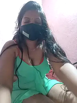 queensenorita online show from 12, 3, 2025