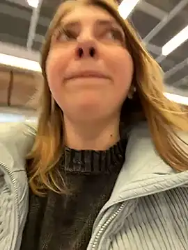 Sunny   Bunny online show from 23, 12, 2024