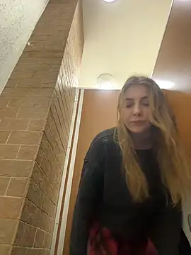 Sunny   Bunny online show from 20, 12, 2025