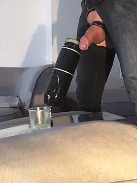 Snapshot of Inseminator69 chatting on 10, 12, 2024 Inseminator69 online show from 10, 12, 2024