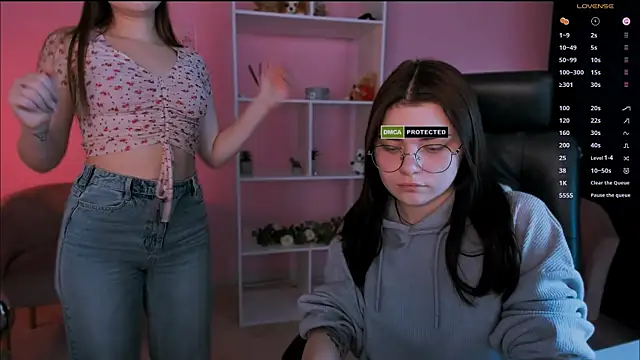 pure radiance1 online show from 4, 2, 2025