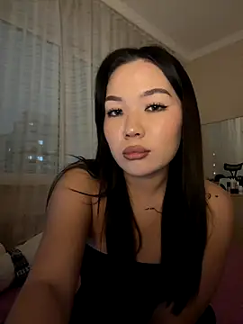 Snapshot of makota_rey chatting on 10, 11, 2025 makota rey online show from 10, 11, 2025