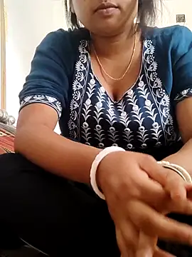 Priya 2222 online show from 4, 3, 2025