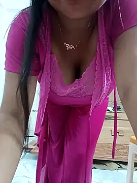 Snapshot of Priya_2222 chatting on 3, 4, 2026 Priya 2222 online show from 3, 4, 2026