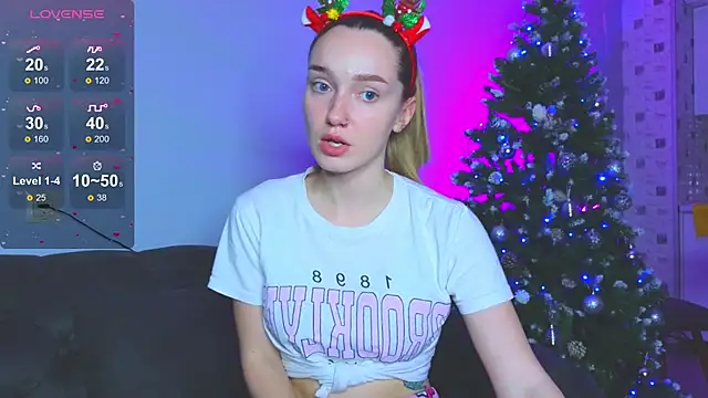 Wild Sophie  online show from 20, 12, 2025