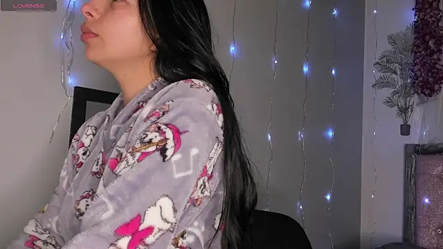 Snapshot of keyla_meow chatting on 21, 3, 2025 keyla meow online show from 21, 3, 2025