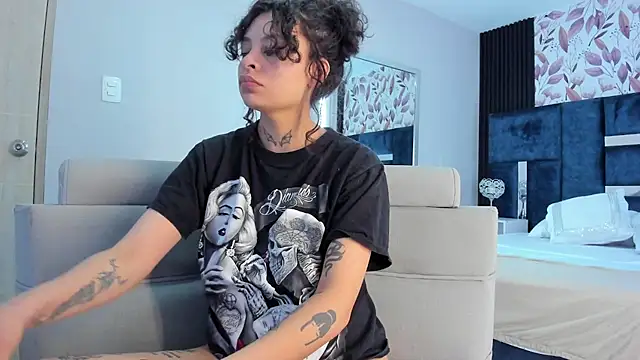 KatherineGomez online show from 1, 4, 2026