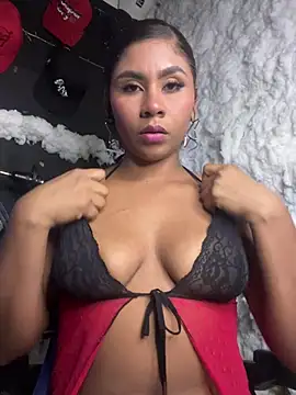 lucii25 online show from 15, 1, 2026