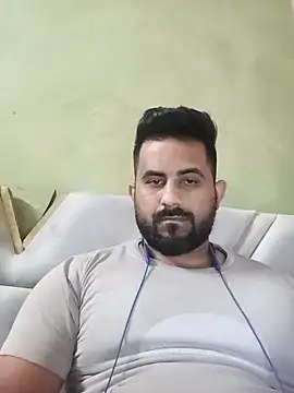 Snapshot of Vickymehra005 chatting on 12, 1, 2025 Vickymehra005 online show from 12, 1, 2025