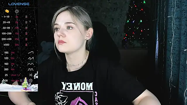 Snapshot of Your_small_bunny chatting on 3, 1, 2025 Your small bunny online show from 3, 1, 2025