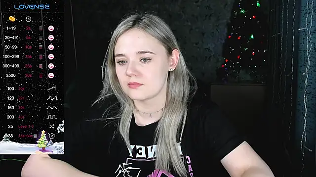 Snapshot of Your_small_bunny chatting on 3, 1, 2025 Your small bunny online show from 3, 1, 2025