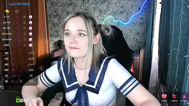 Snapshot of Your_small_bunny chatting on 8, 2, 2025 Your small bunny online show from 8, 2, 2025