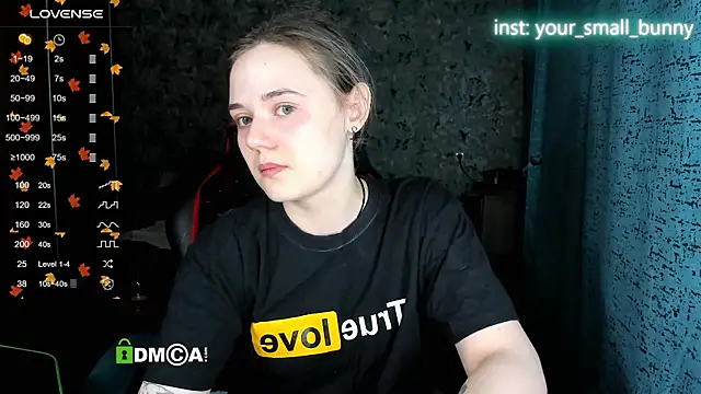 Snapshot of Your_small_bunny chatting on 2, 12, 2025 Your small bunny online show from 2, 12, 2025