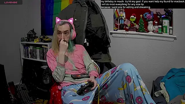 Snapshot of tallnerdyguy chatting on 2, 2, 2025 tallnerdyguy online show from 2, 2, 2025