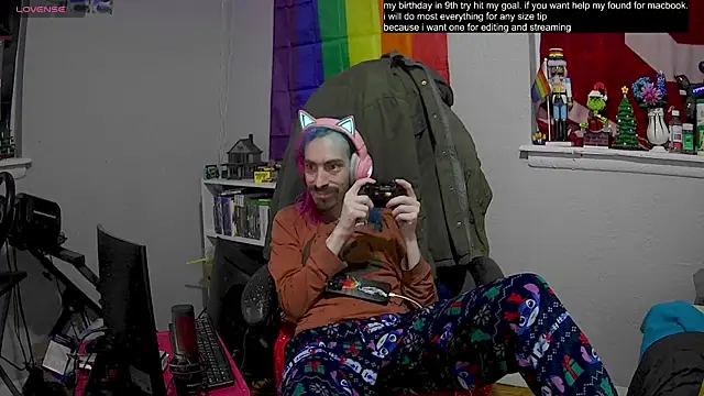 Snapshot of tallnerdyguy chatting on 11, 2, 2025 tallnerdyguy online show from 11, 2, 2025