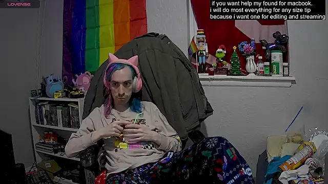 Snapshot of tallnerdyguy chatting on 19, 2, 2025 tallnerdyguy online show from 19, 2, 2025