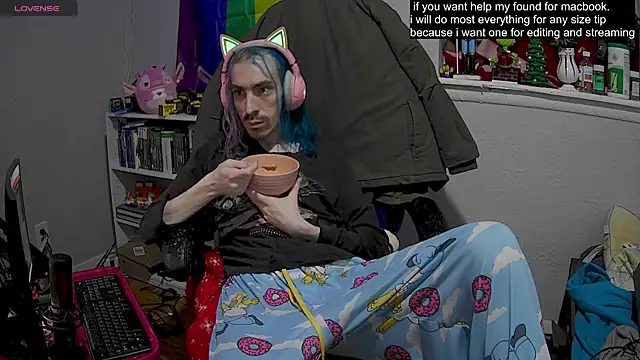 Snapshot of tallnerdyguy chatting on 27, 2, 2025 tallnerdyguy online show from 27, 2, 2025