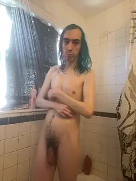 Snapshot of tallnerdyguy chatting on 7, 3, 2025 tallnerdyguy online show from 7, 3, 2025