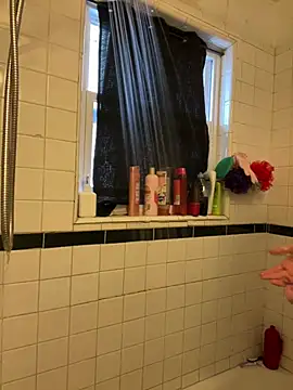 Snapshot of tallnerdyguy chatting on 13, 3, 2025 tallnerdyguy online show from 13, 3, 2025