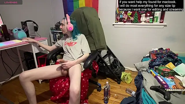 Snapshot of tallnerdyguy chatting on 14, 3, 2025 tallnerdyguy online show from 14, 3, 2025