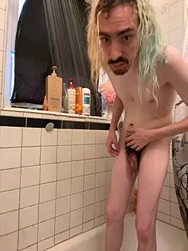 Snapshot of tallnerdyguy chatting on 14, 9, 2025 tallnerdyguy online show from 14, 9, 2025