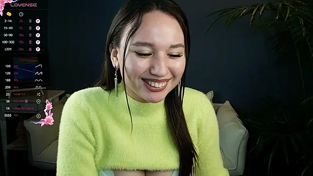 Snapshot of margeriTirell chatting on 5, 12, 2024 margeriTirell online show from 5, 12, 2024