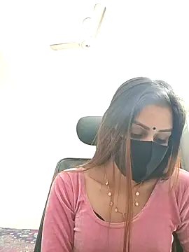 Snapshot of Tisha-01 chatting on 20, 11, 2025 Tisha-01 online show from 20, 11, 2025