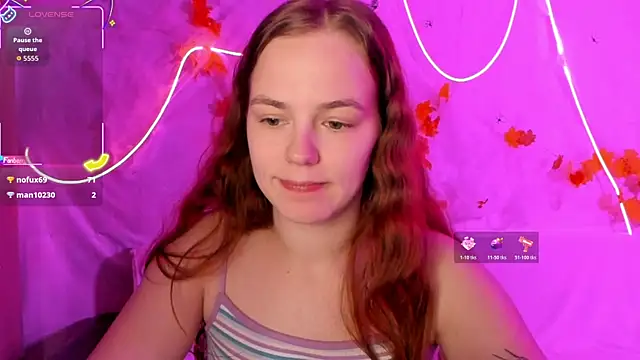 Snapshot of Fox_Lisa chatting on 15, 11, 2025 Fox Lisa online show from 15, 11, 2025