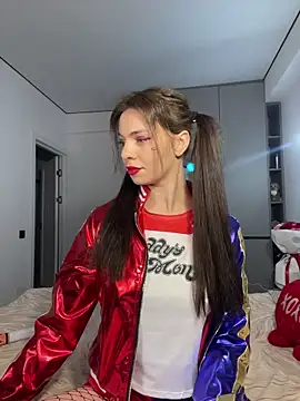 CurlyLara online show from 7, 2, 2026