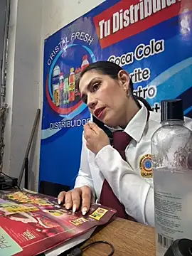 Alysson-- online show from 27, 11, 2025