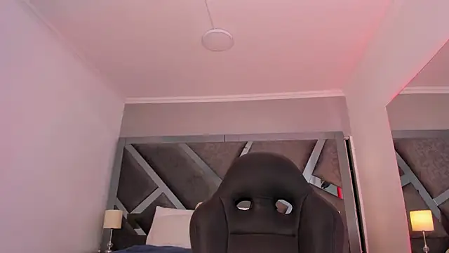 Snapshot of AmberiniHoffman chatting on 22, 1, 2025 AmberiniHoffman online show from 22, 1, 2025