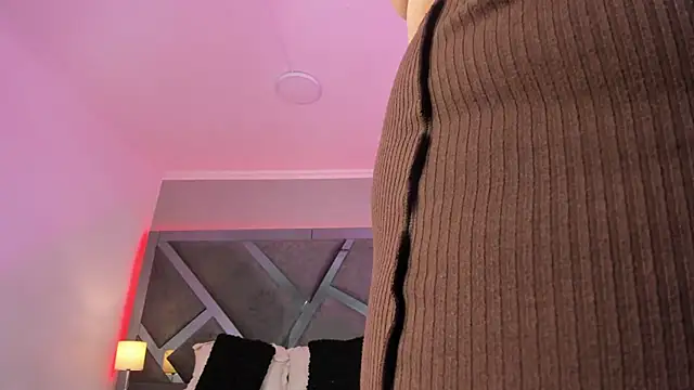 Snapshot of AmberiniHoffman chatting on 13, 3, 2025 AmberiniHoffman online show from 13, 3, 2025