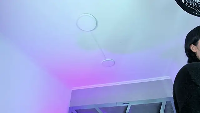 Snapshot of AmberiniHoffman chatting on 22, 10, 2025 AmberiniHoffman online show from 22, 10, 2025