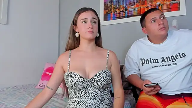 naughtyloverss online show from 6, 12, 2024