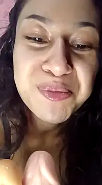 yummi  priv online show from 8, 3, 2025