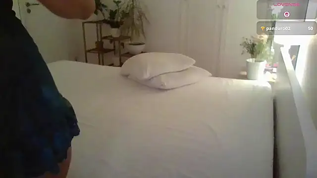 yournextdoorhottie online show from 28, 7, 2026