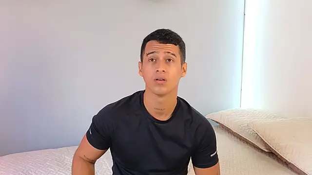 hot69temptation  online show from 30, 1, 2025