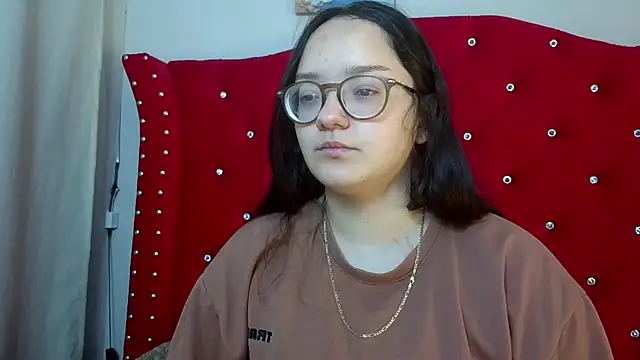 Snapshot of charlotte1-ls chatting on 21, 10, 2025 charlotte1-ls online show from 21, 10, 2025