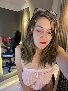 gwen ashly online show from 17, 4, 2026