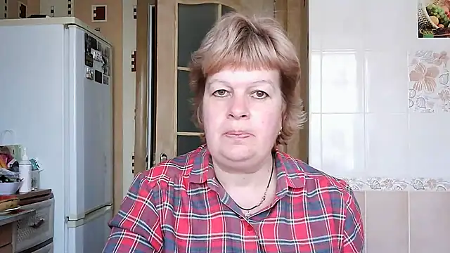 Ettie Tonia online show from 10, 3, 2025