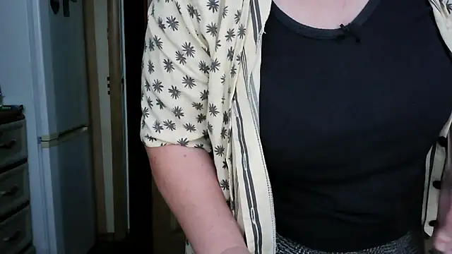 Ettie Tonia online show from 24, 2, 2026