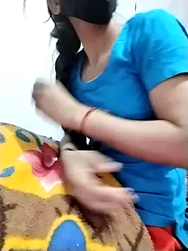 Cute-Ridhima online show from 18, 12, 2025