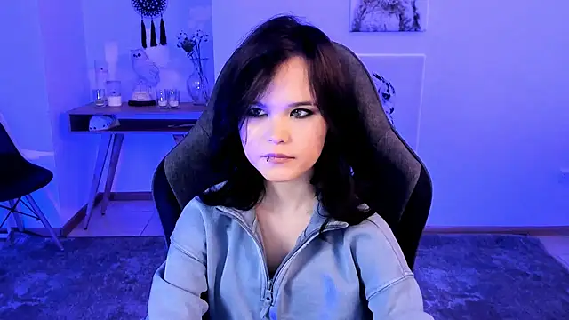 Elainebeness online show from 25, 2, 2025