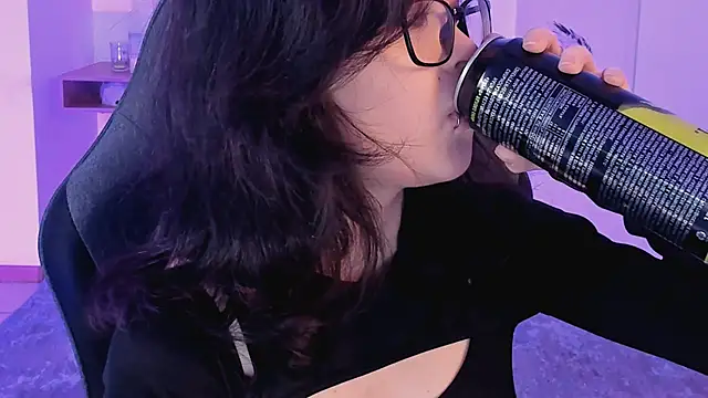 Elainebeness online show from 14, 3, 2025