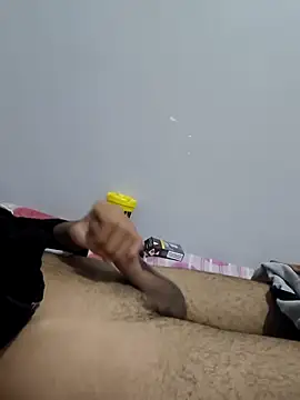 Snapshot of kinghunter21 chatting on 22, 12, 2024 kinghunter21 online show from 22, 12, 2024