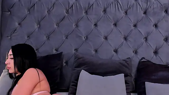 julieta jewel online show from 18, 1, 2025